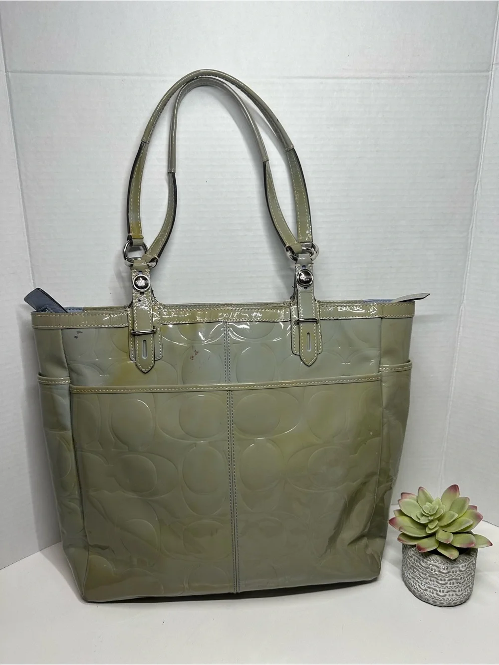 Coach Olive Patent Shoulder Tote - Women's Bag